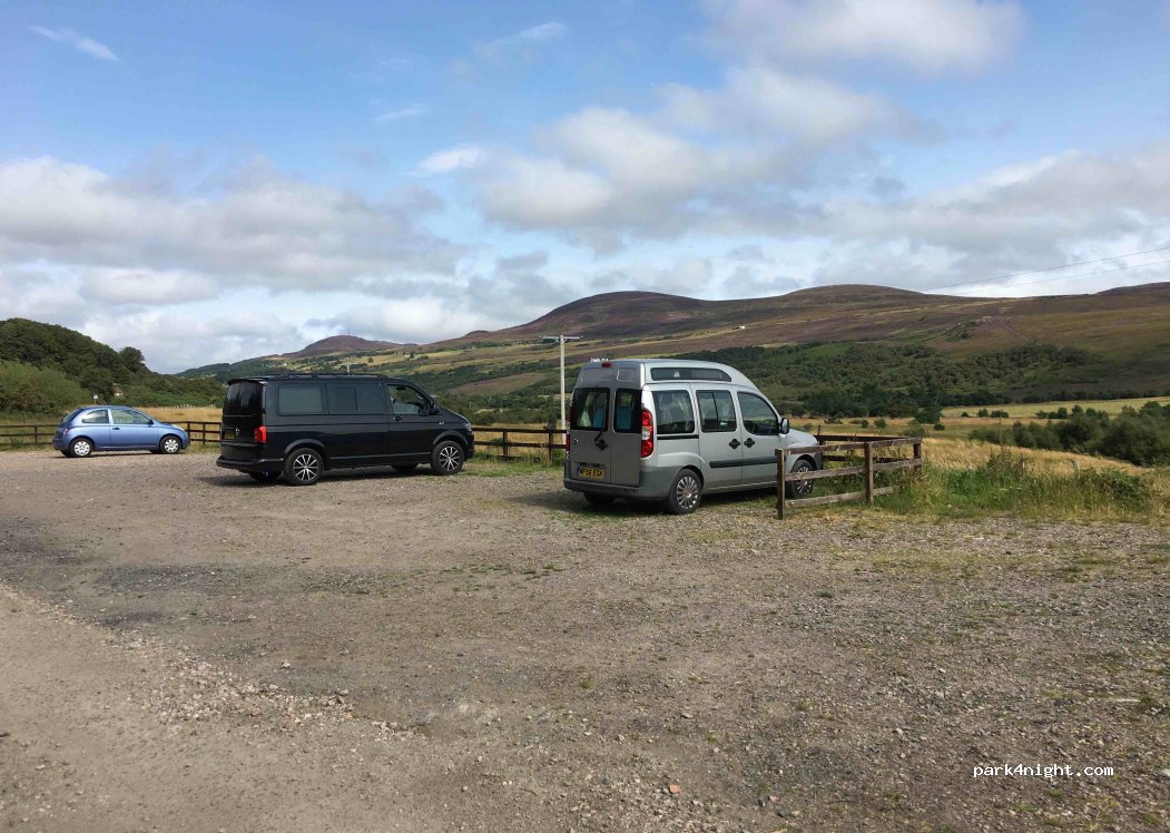 (IV27 4XJ)  - Unnamed Road — foto