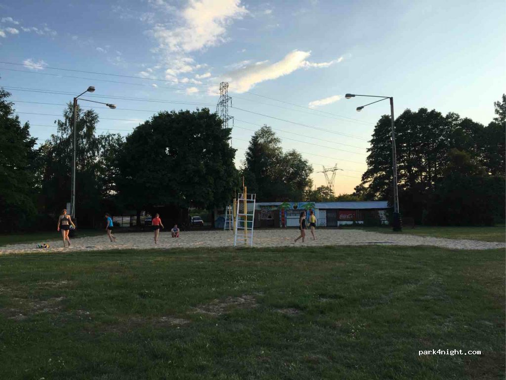 (98-100) Łask - 32 Armii Krajowej — foto 4