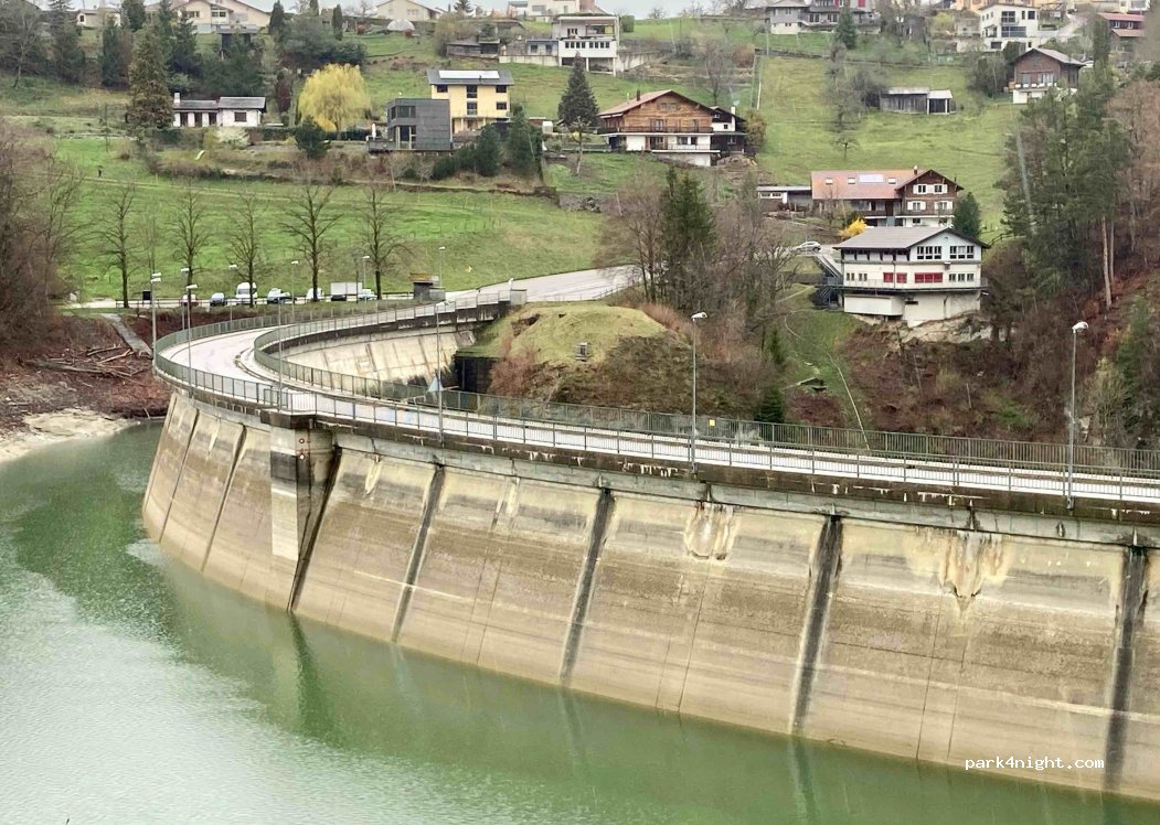 (1728) Rossens - Route du Barrage — foto 3