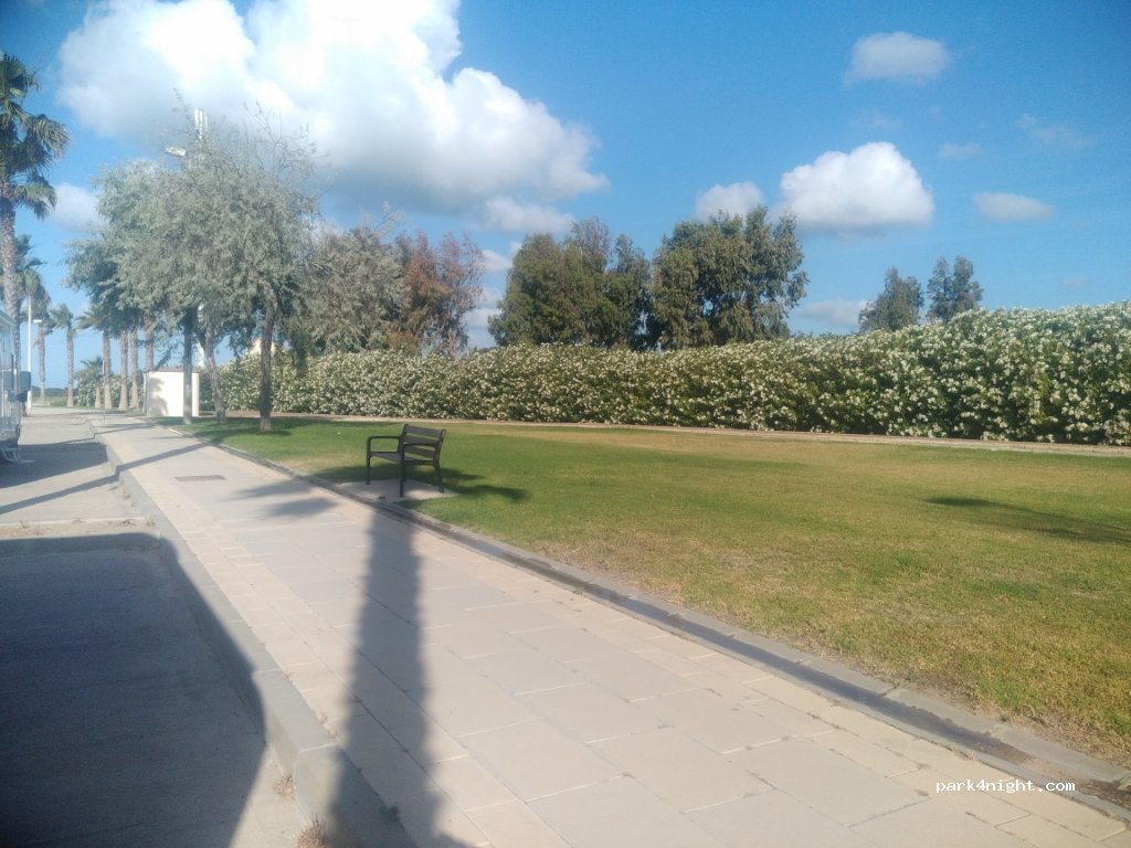 (11550) Chipiona - Calle Wagner — foto 2