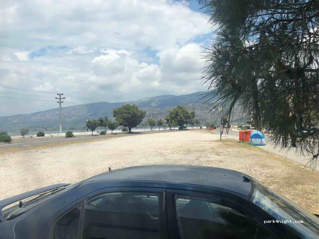 (304 00) Etoliko - Eparchiaki Odos Etolikou - Astakou — foto