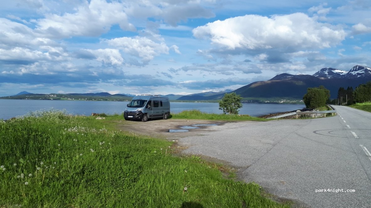(6394)  - Primær Fylkesveg 661 — foto