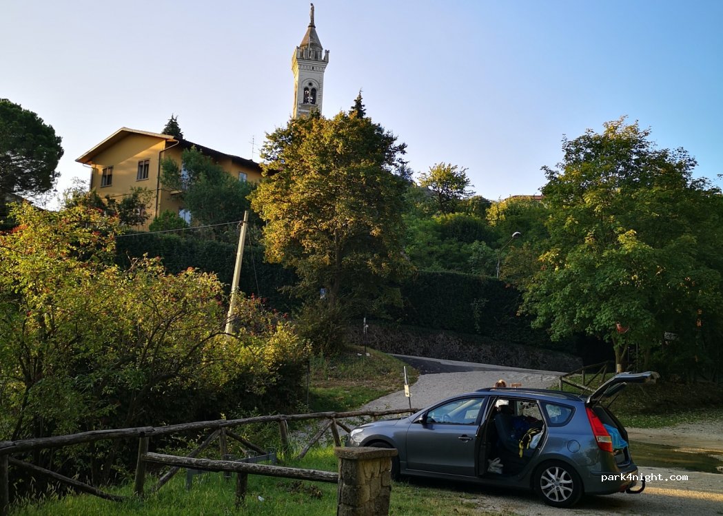 (35037) Castelnuovo - 6 Via Castelnuovo — foto 4