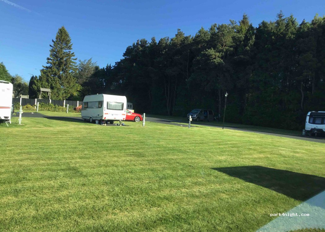 (A98 T2K0) Roundwood - 1 Ashtown Lane — foto 2