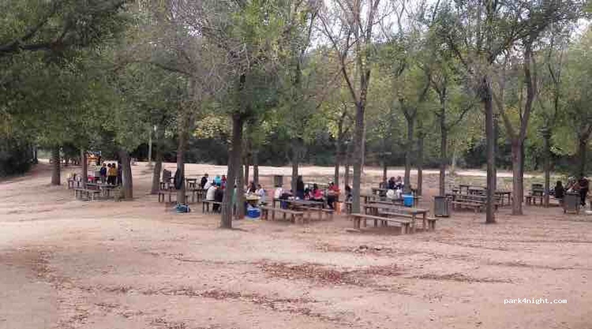 (08916) Badalona - 21 Carretera de Can Ruti — foto 2