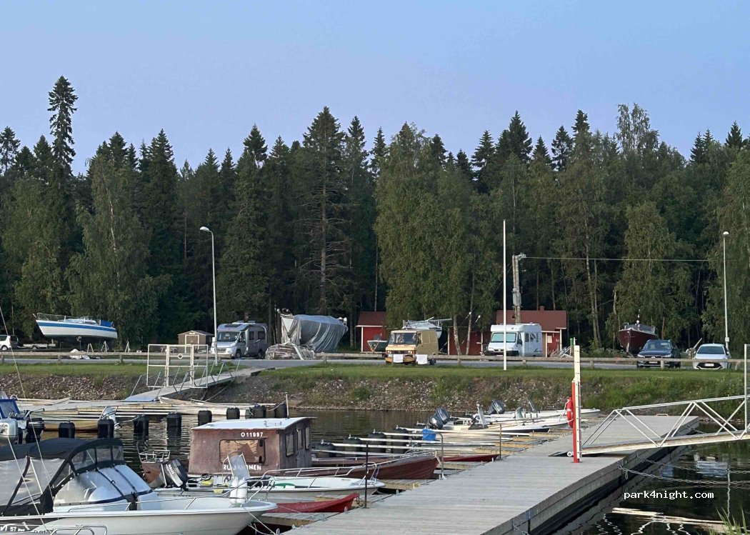 (90470) Oulu - 219 Varjakantie — foto 5
