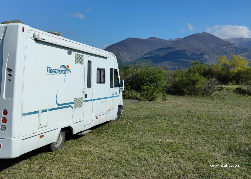 (6146) Golyamo Dryanovo - Unnamed Road — foto