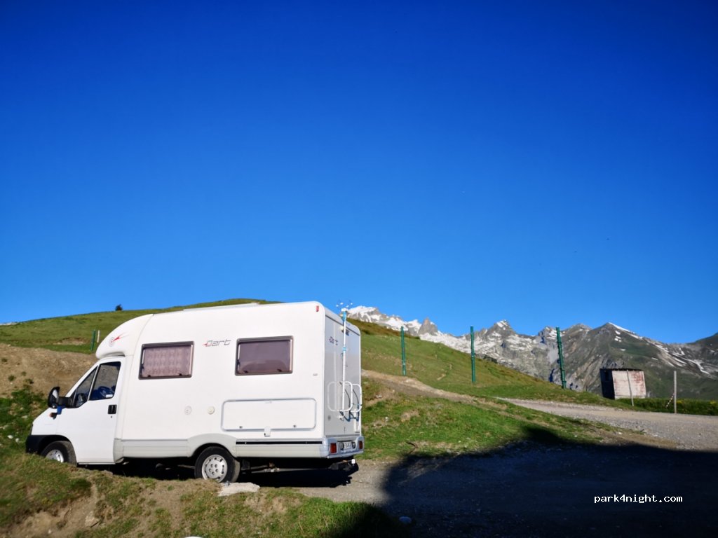 (06430) Tende - Unnamed Road — foto