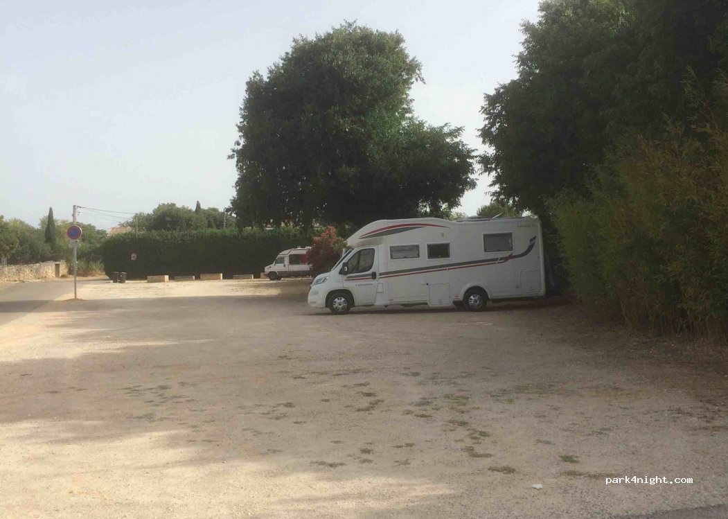 (30210) Castillon-du-Gard - 25 Chemin de la Charrette — foto 3