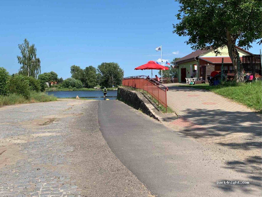 Stanoviště Travčice — foto