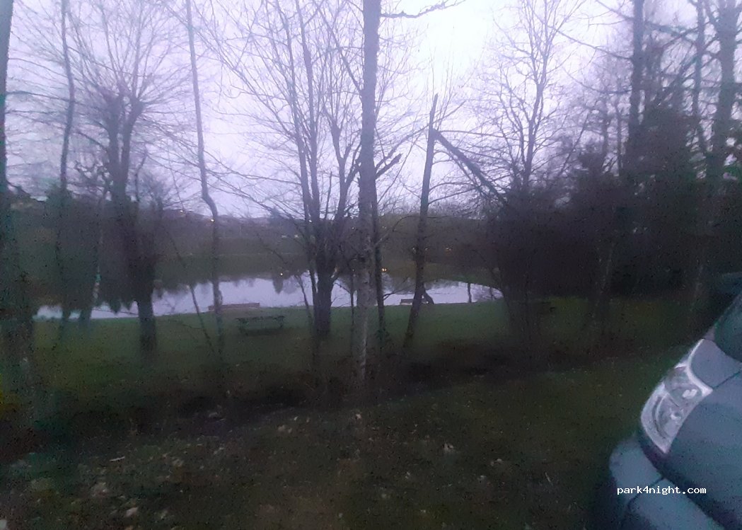 (69870) Poule-les-Écharmeaux - La Goutte — foto 3