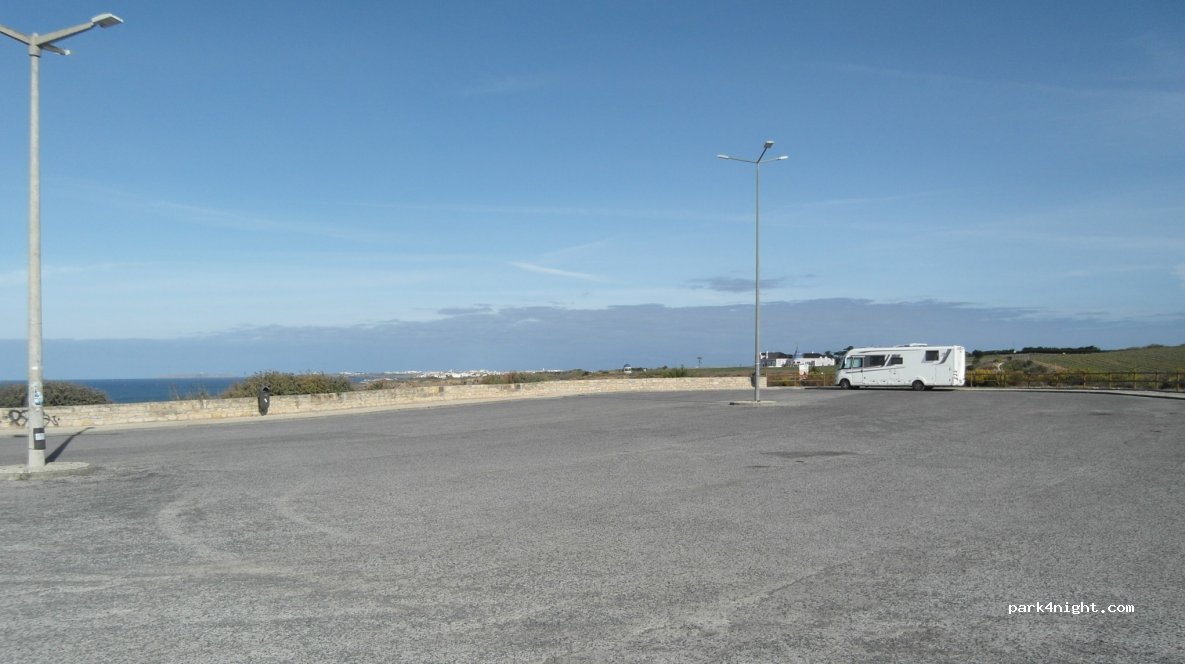 (2525-760) Atouguia da Baleia - 28 Rua da Praia — foto