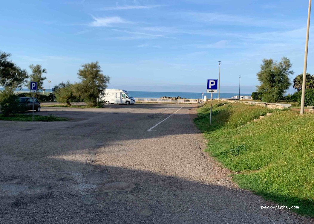 (57016) Rosignano Solvay-Castiglioncello - 81 Via del Popolo — foto 4