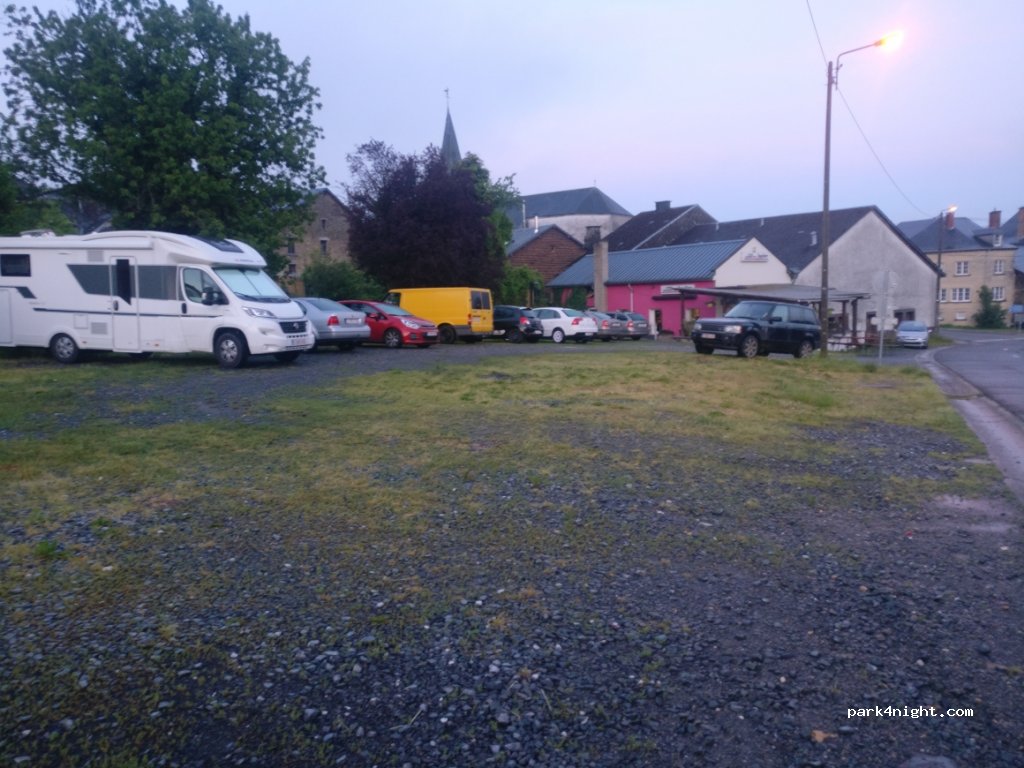 (6836) Bouillon - 15 Route du Sati — foto