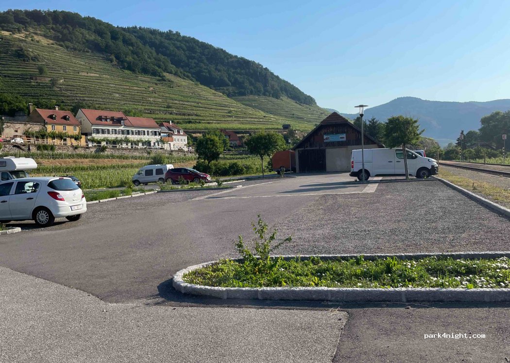 (3610) Weißenkirchen in der Wachau - — foto 3