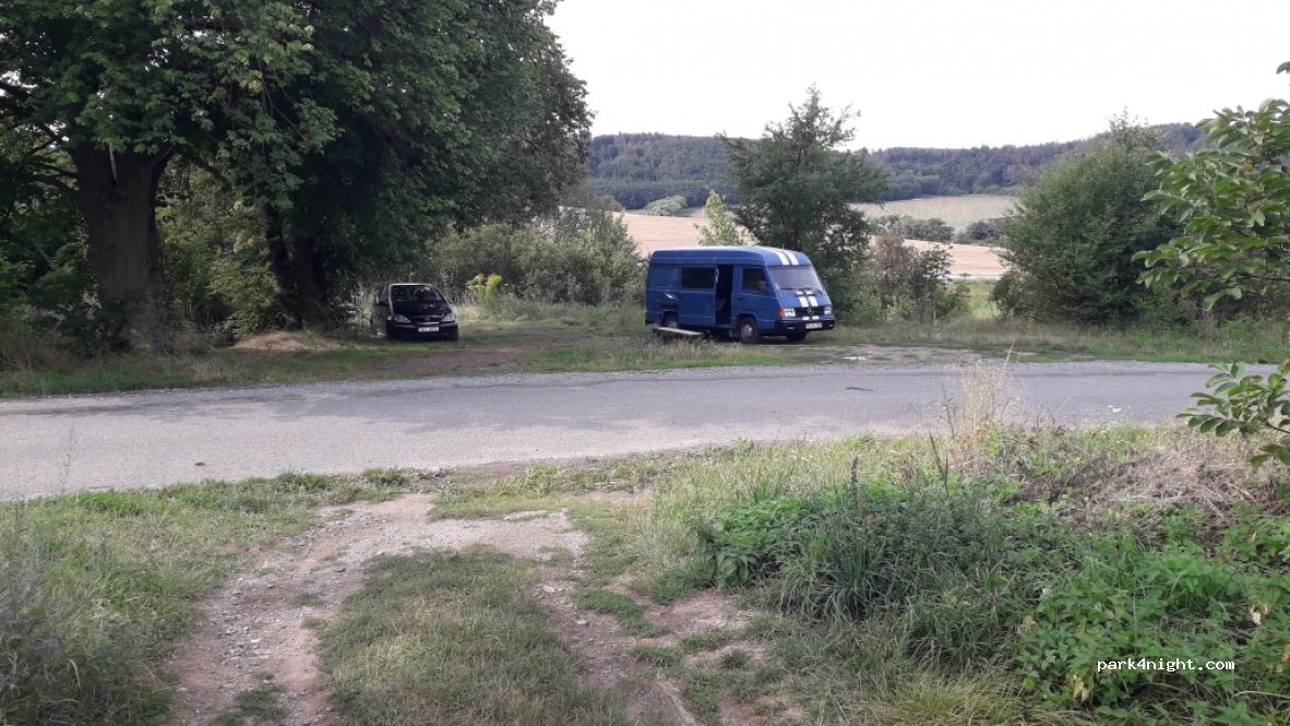 (664 34) Kuřim - unnamed road — foto 2