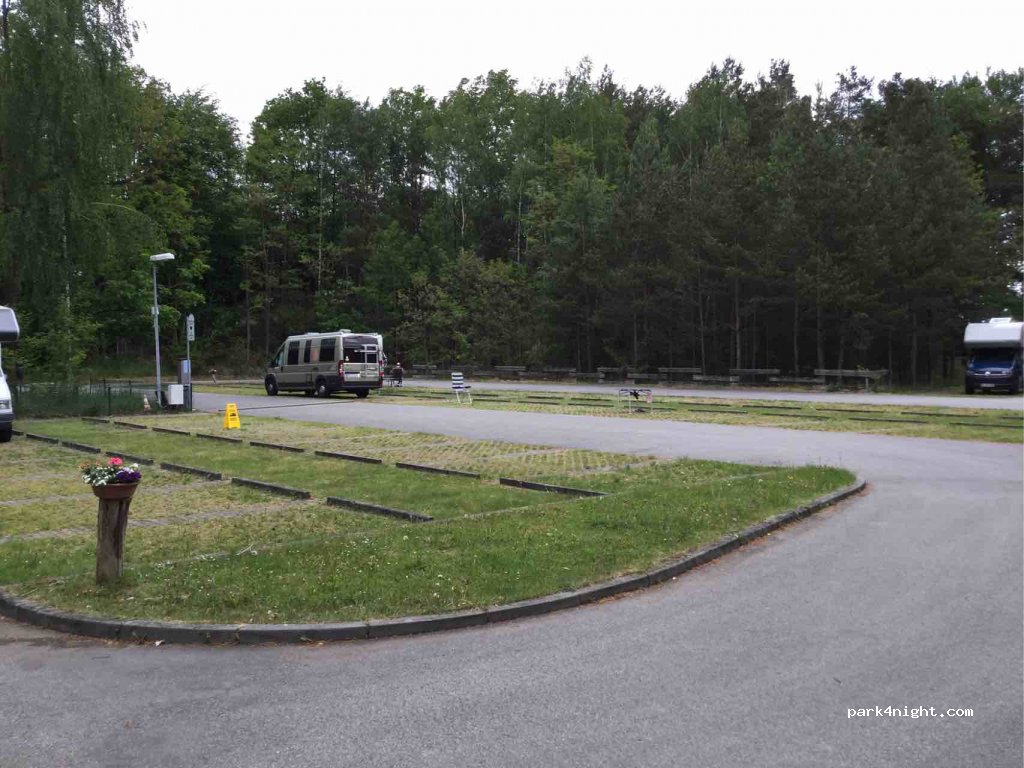 Wohnmobilstellplatz Bad Muskau — foto