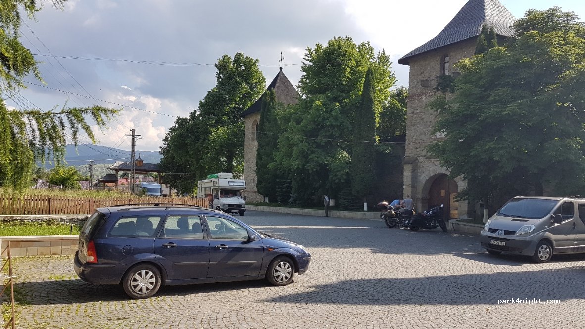 (727595) Vatra Moldoviței - — foto 2