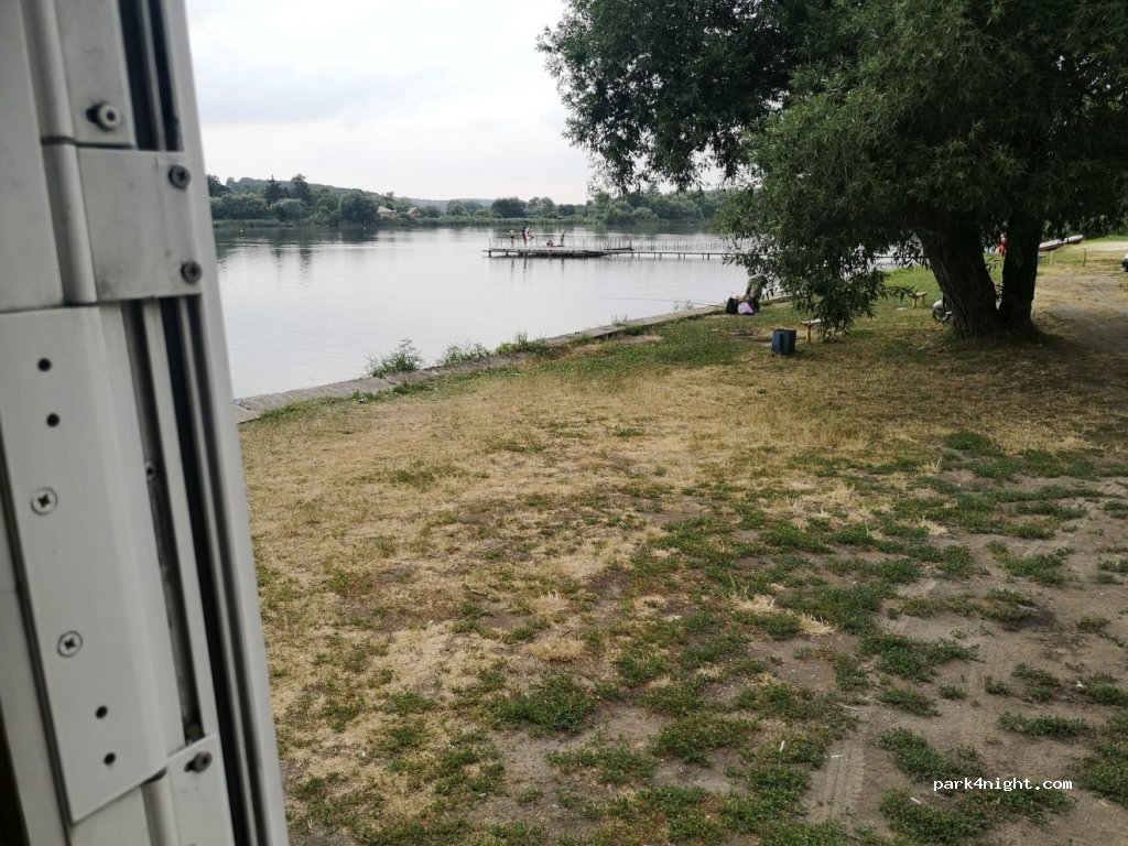 (63000) Valky - 4А Prospekt Heroyiv Chornobylya — foto 2