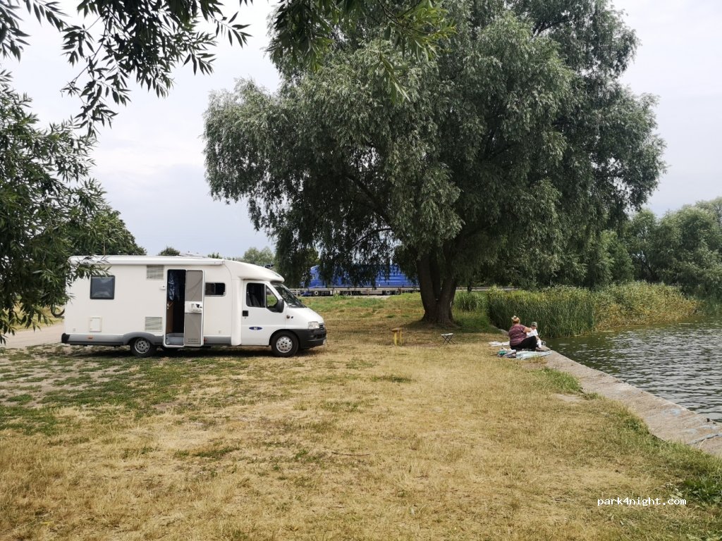 (63000) Valky - 4А Prospekt Heroyiv Chornobylya — foto 3