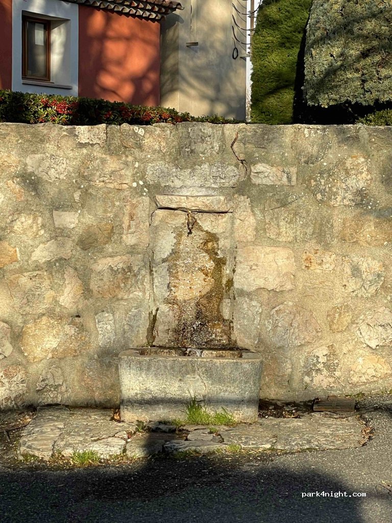 (06620) Gourdon - 1 Montée du Village — foto