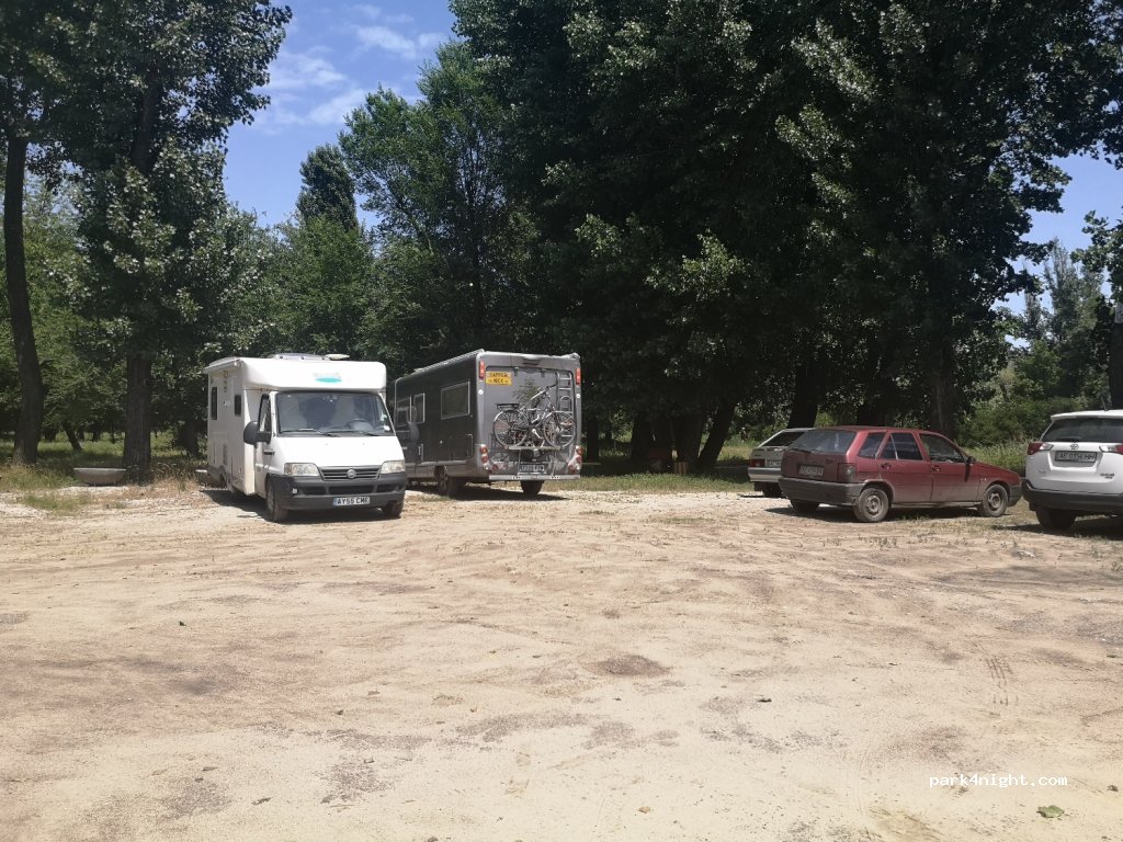 (49000) Dnipropetrovs'k - Unnamed Road — foto 2