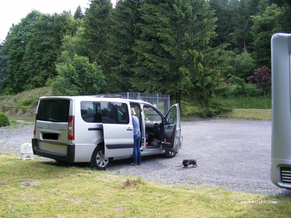 (98711) Schmiedefeld am Rennsteig - 21 Ilmenauer Straße — foto 4