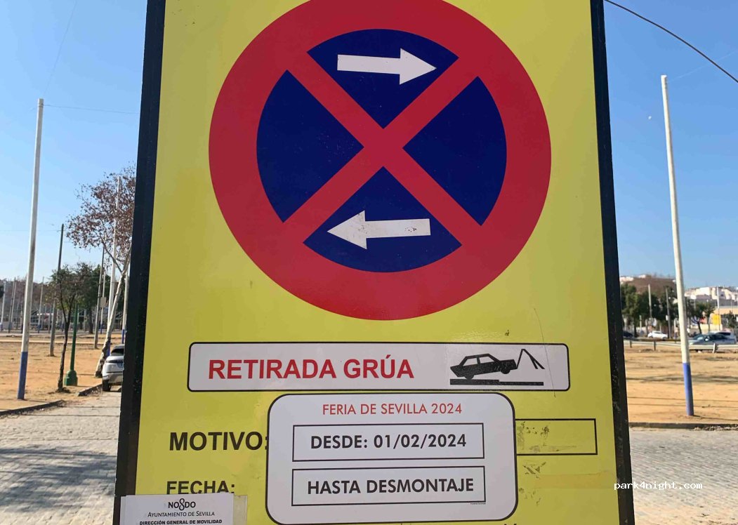 (41011) Sevilla - 128 Calle Ignacio Sánchez Mejías — foto 4