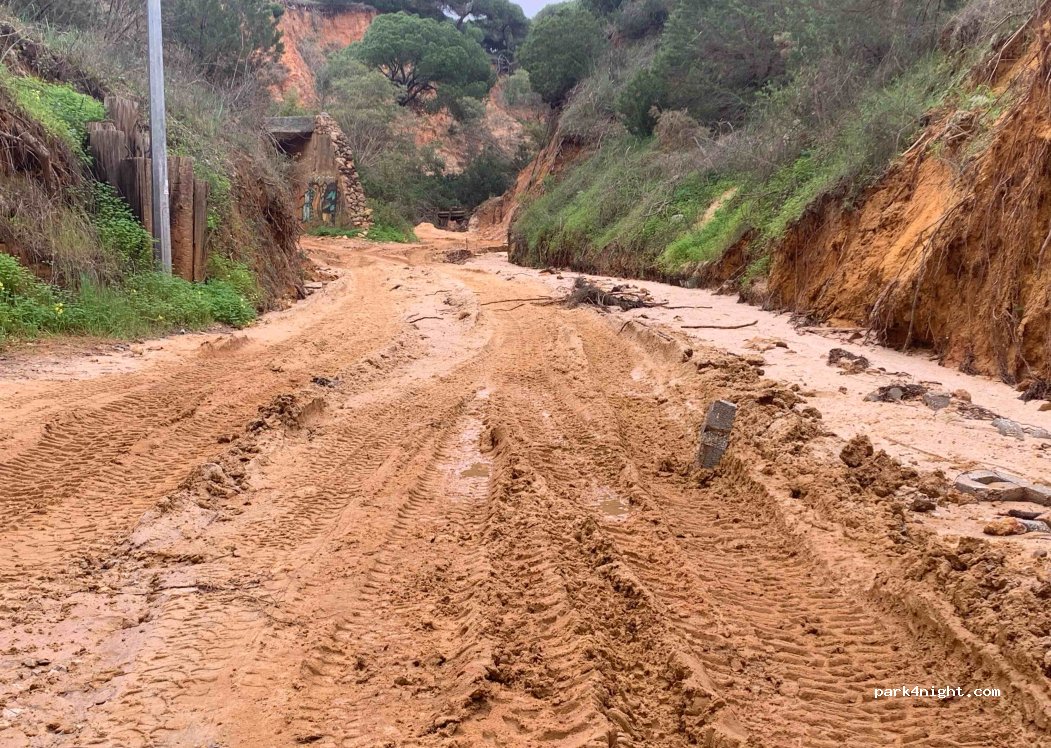 (8200) Albufeira - 11 Rua Nossa Senhora de Fátima — foto 2