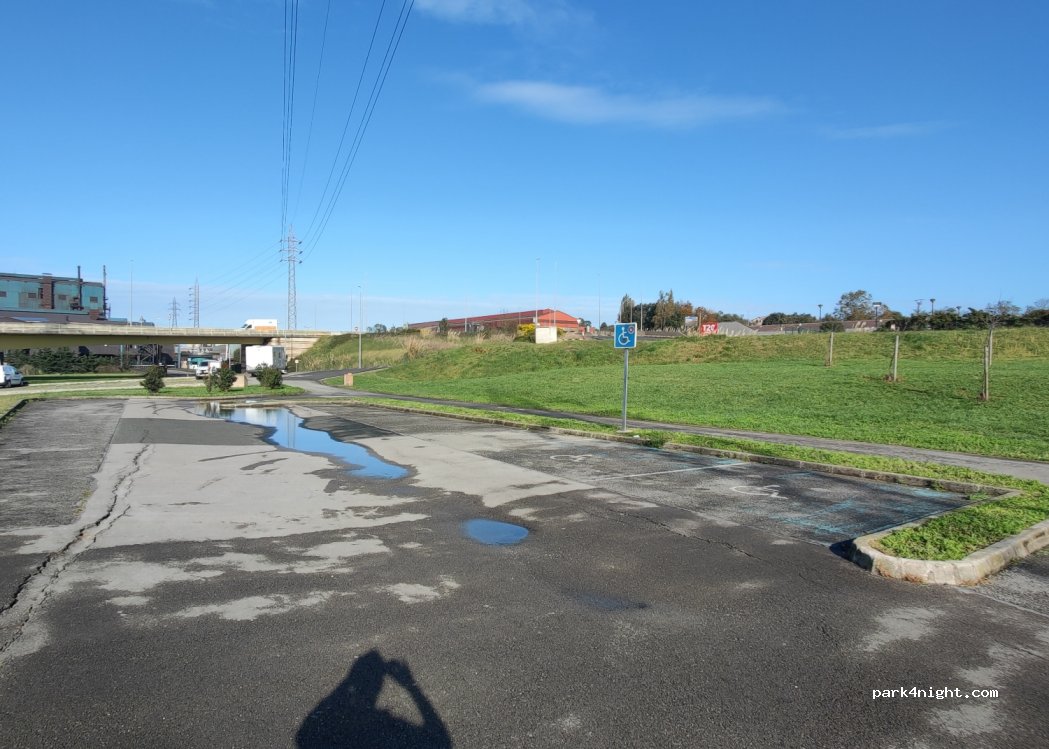 (39600) Camargo - 36A Avenida de Cantabria — foto 3
