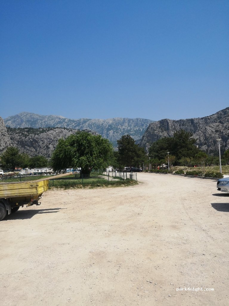 (21310) Omiš - 6 Obala gusara — foto
