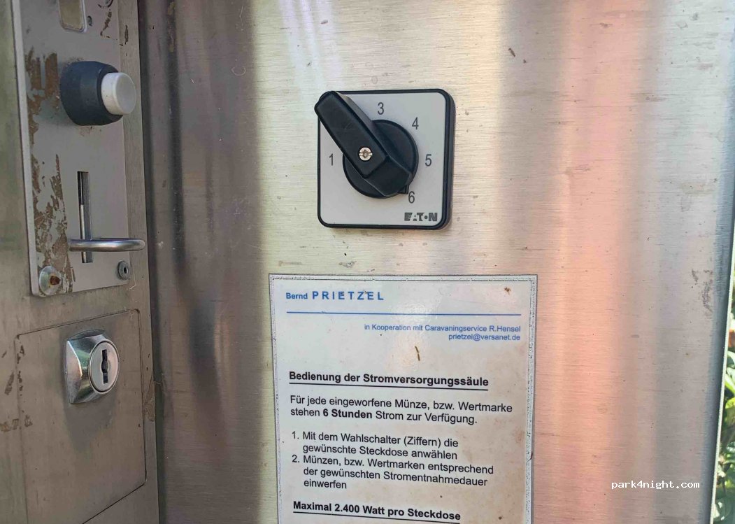 Wohnmobilstellplatz am Eisweiher — foto