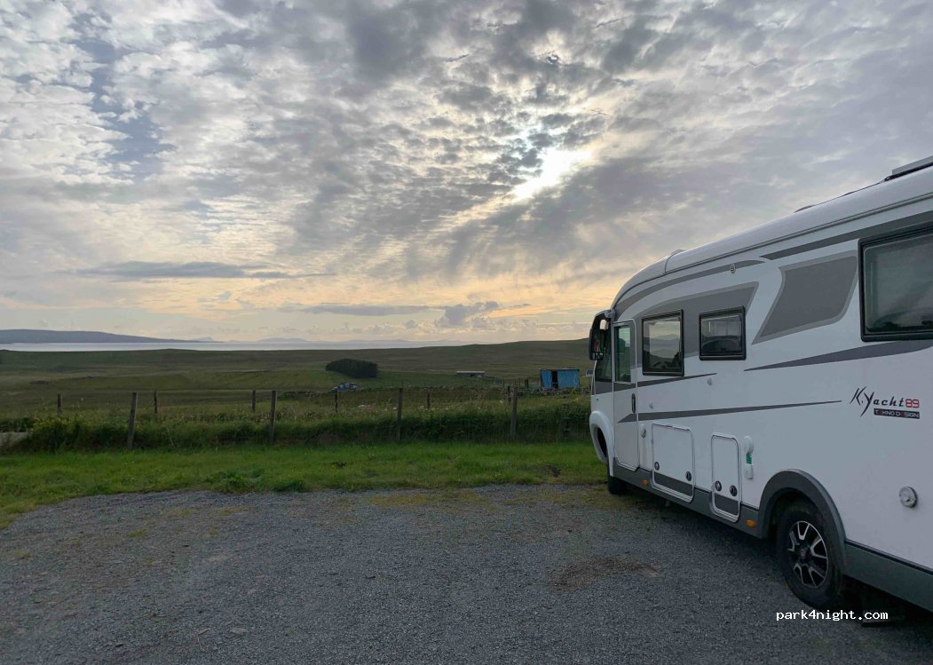 (IV51 9YR) Portree - A855 / Kilvaxter — foto 3