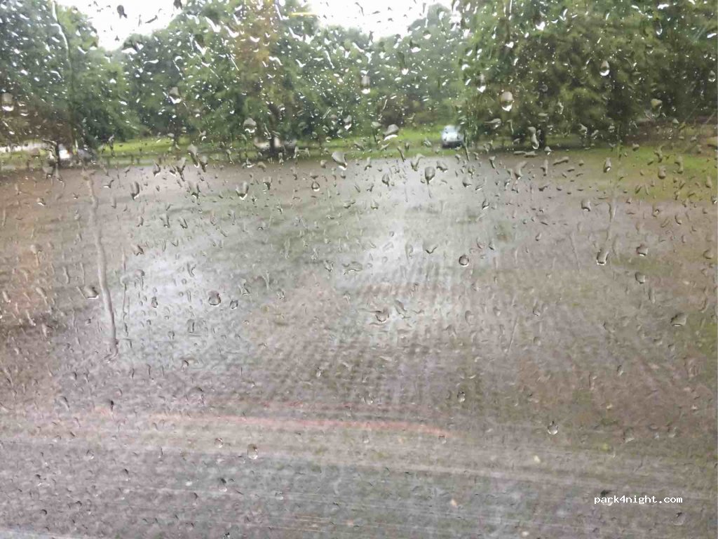 (GU29 0AJ) Easebourne - 4 Priory Flats — foto