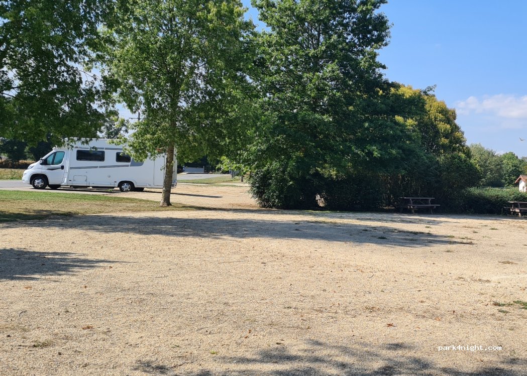 (01560) Saint-Julien-sur-Reyssouze - 100 Route de Saint-Jean — foto 4