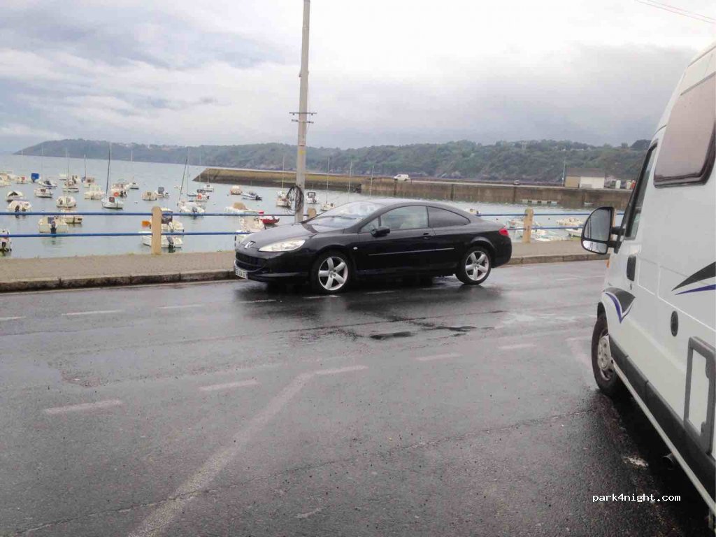 (22520) Binic - 8 Quai Surcouf — foto