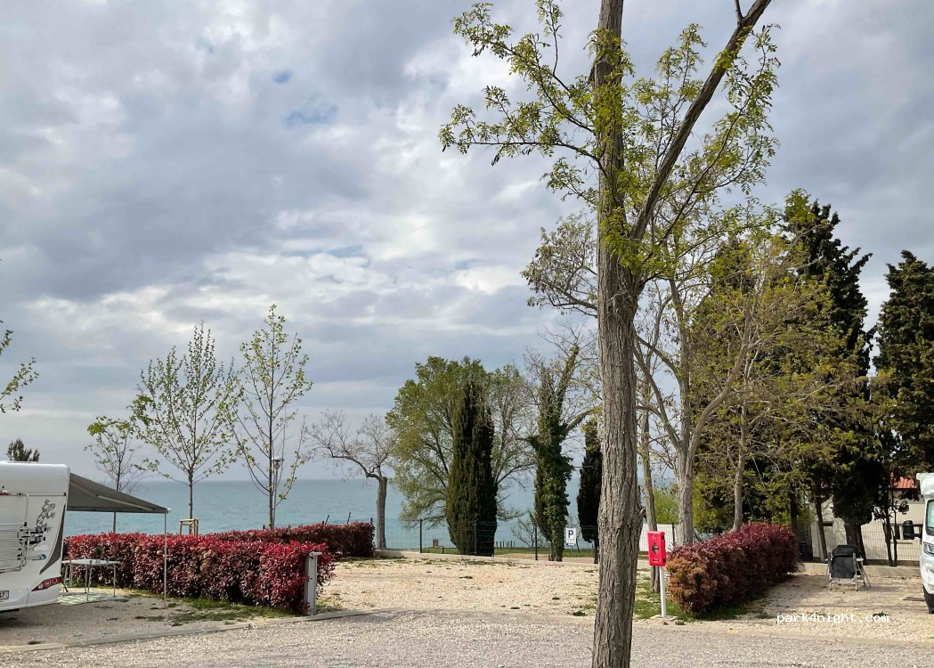 CAMPSITE LIGHTHOUSE — foto 2