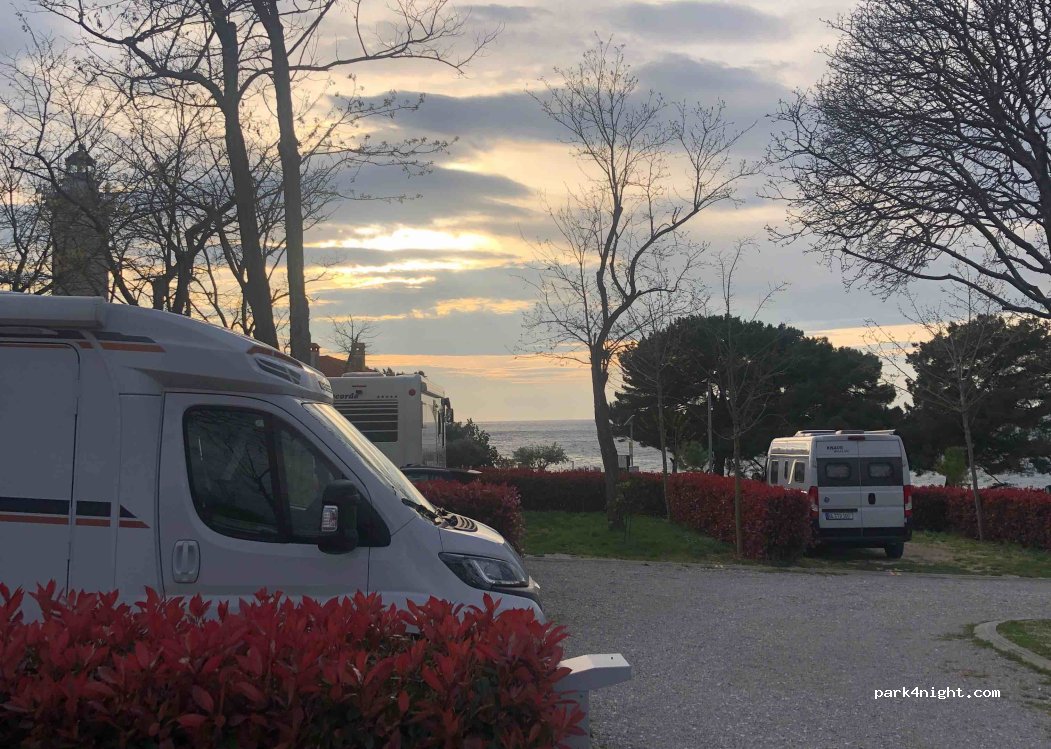 CAMPSITE LIGHTHOUSE — foto 5