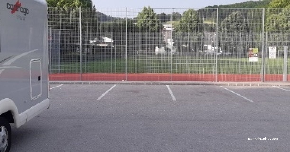 (4560) Kirchdorf an der Krems - 24 Parkstraße — foto
