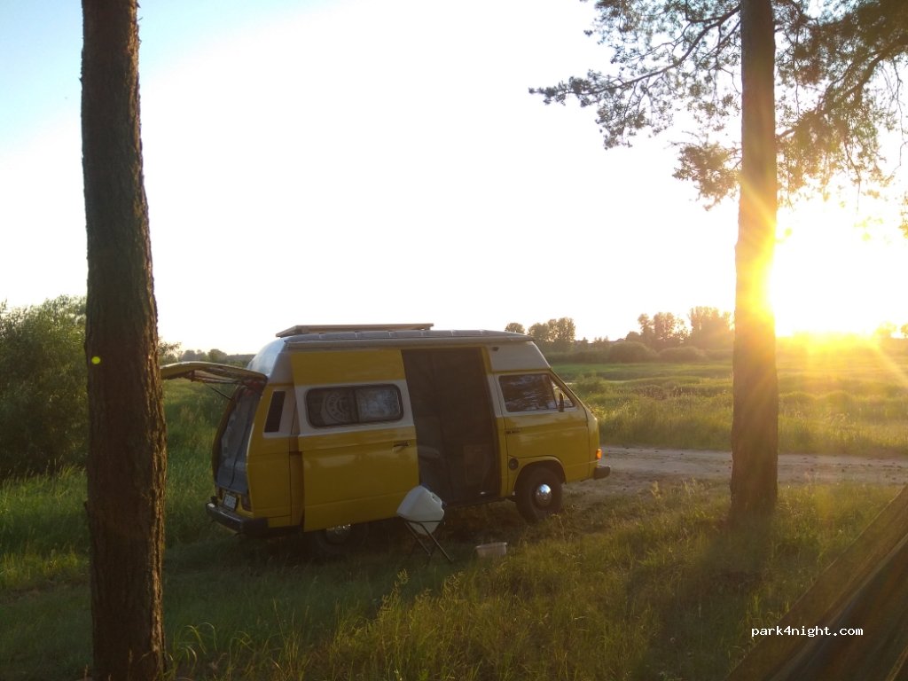 (18) brak - Unnamed Road — foto