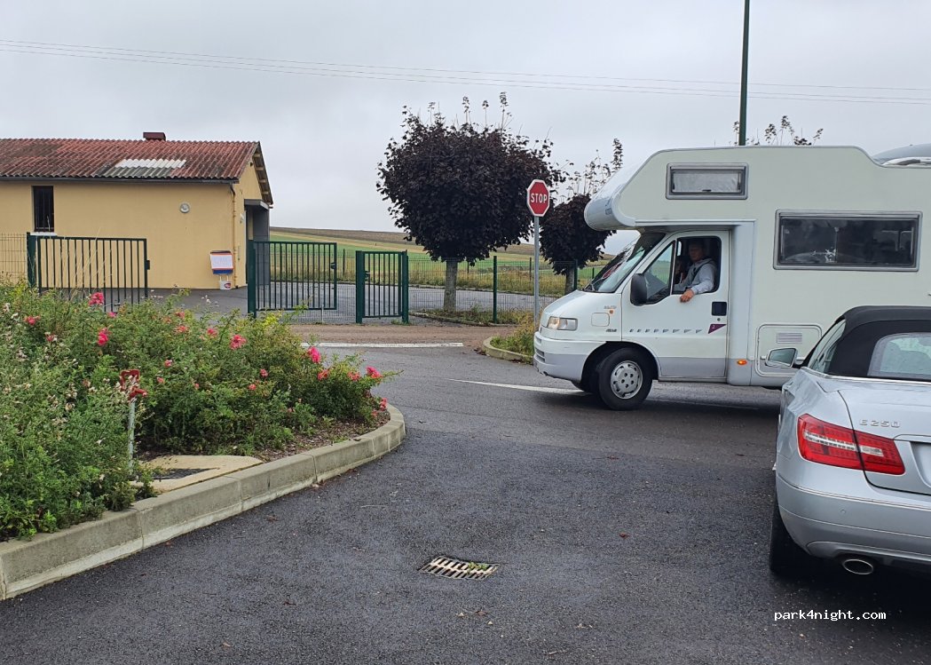(89210) Bellechaume - 17 Rue Jean Moulin — foto 3