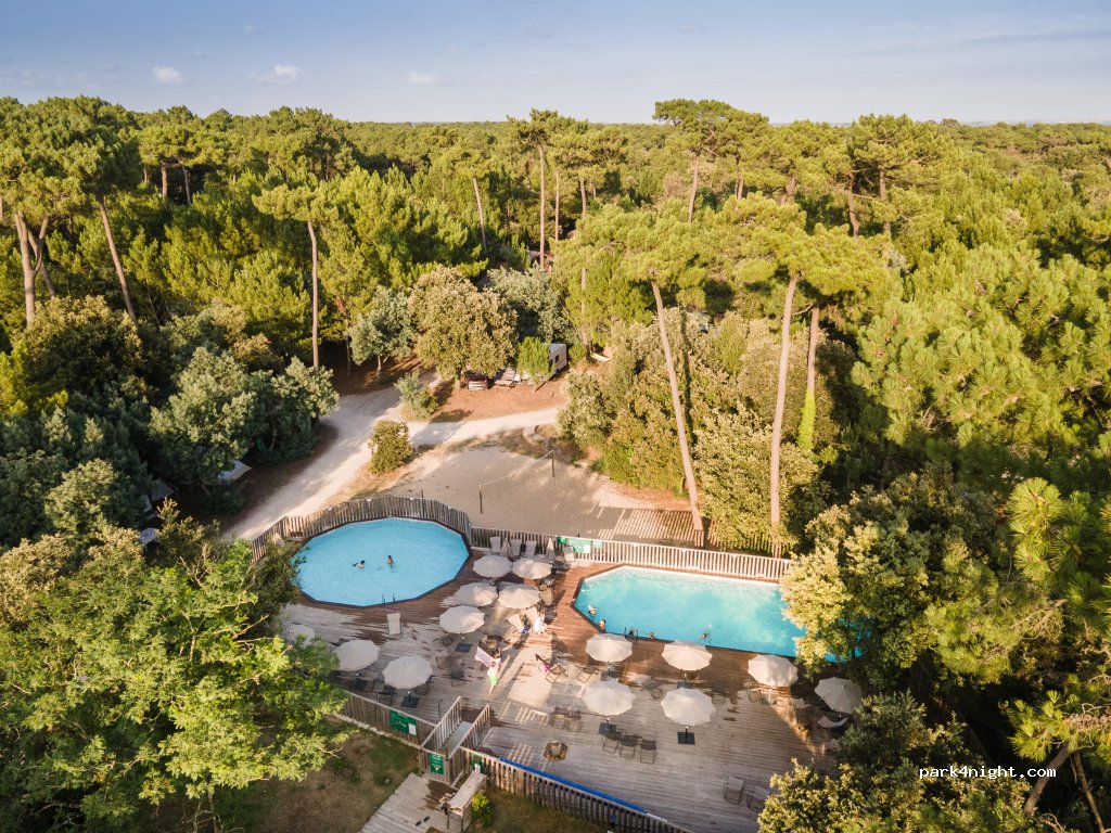 Camping Huttopia Oléron - Les Pins — foto 2