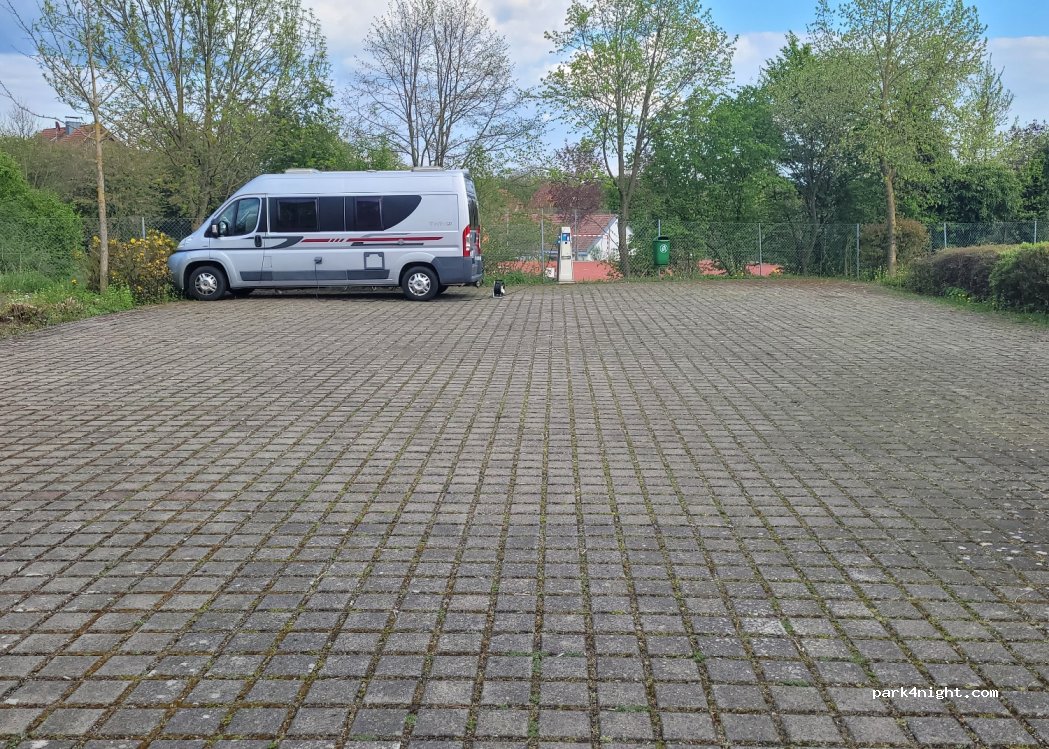 Wohnmobilstellplatz Mainbernheim — foto 2