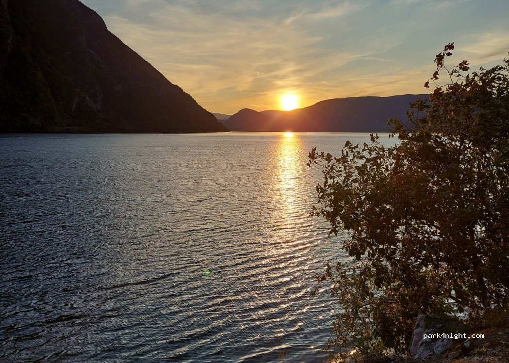 (6887) Lærdal - 9 Sekundær Fylkesveg 243 — foto 3