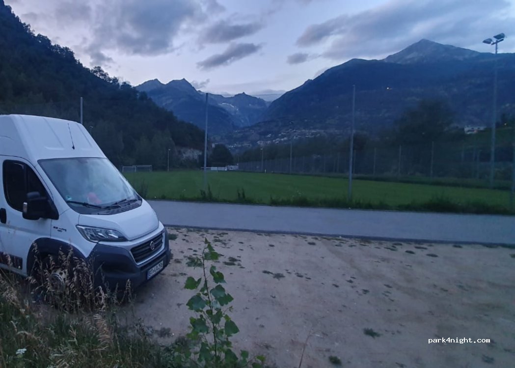 (3930) Visp - Katzuhüs — foto