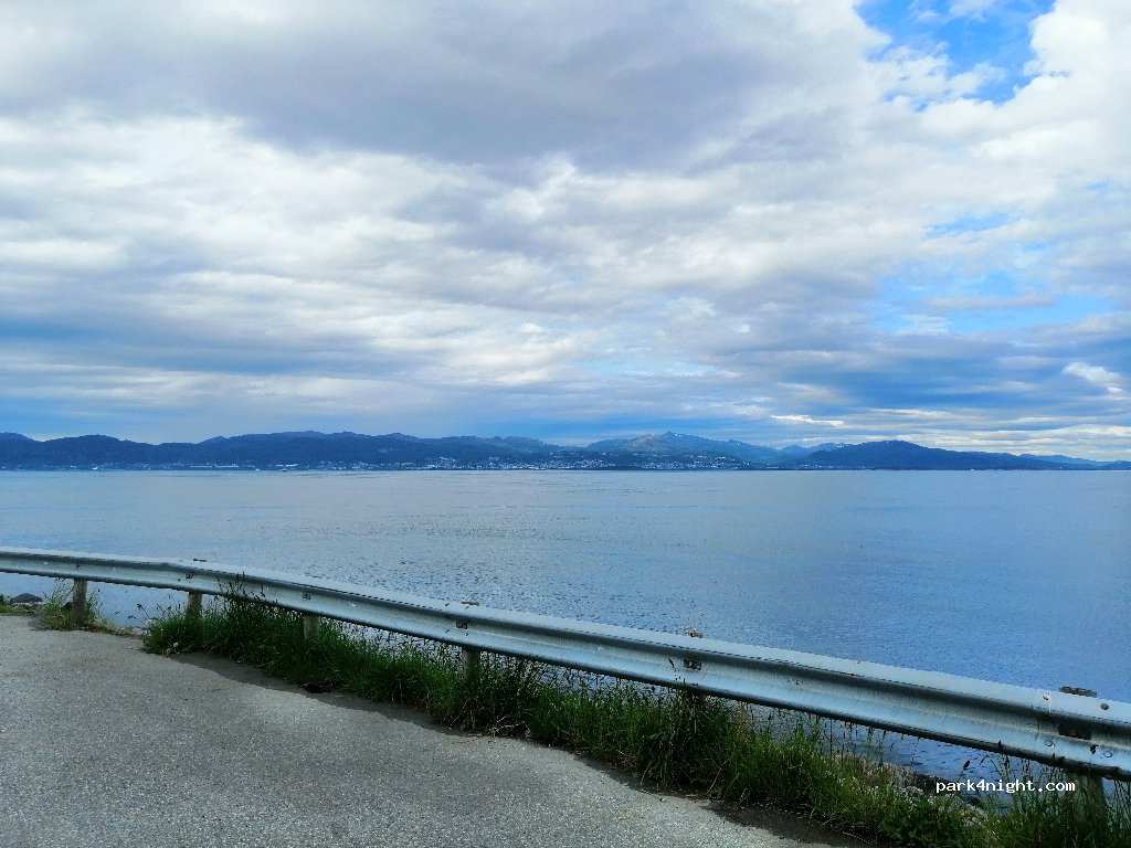 (6390) Vestnes - — foto