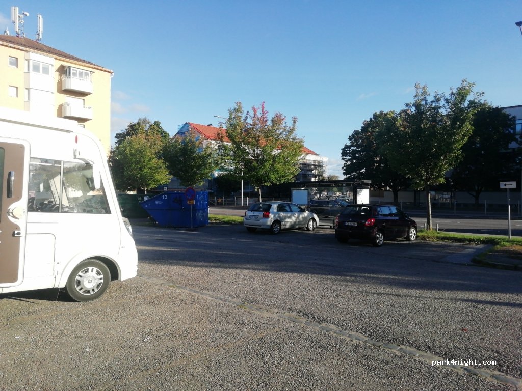 (703 57) Örebro - — foto
