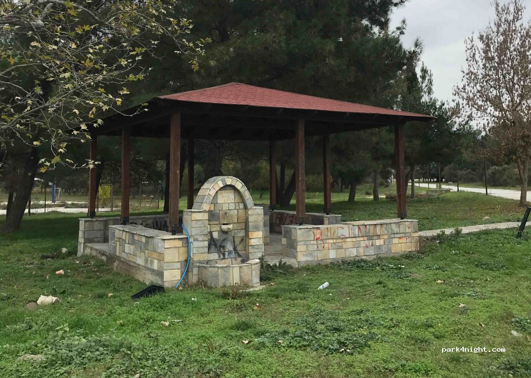 (402 00)  - Eparchiaki Odos Mandraki — foto 3