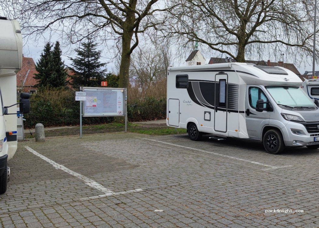 Wohnmobilstellplatz Kirmesplatz | Ahaus — foto 2