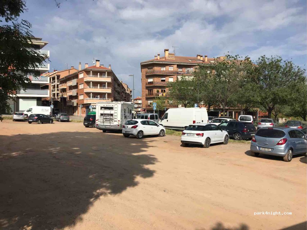 (08600) Berga - 25 Passeig Rasa dels Molins — foto
